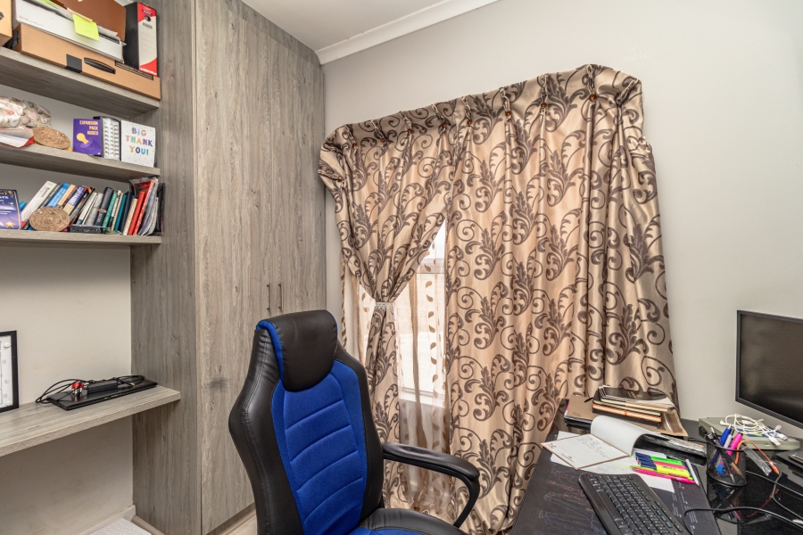 3 Bedroom Property for Sale in Parklands Western Cape